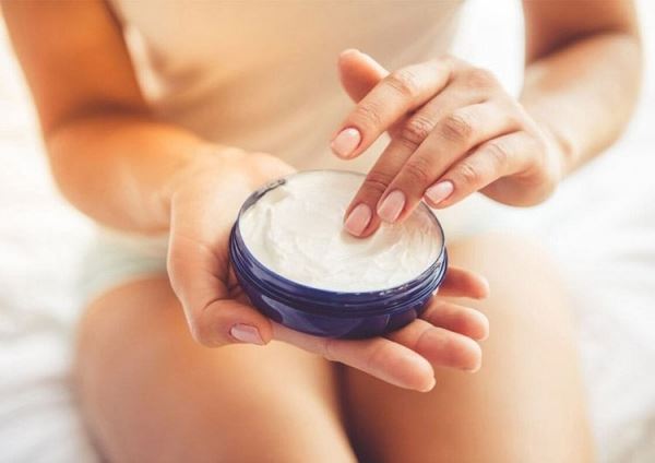 Маски для сухой кожи: 5 главных ингредиентов и правил использования